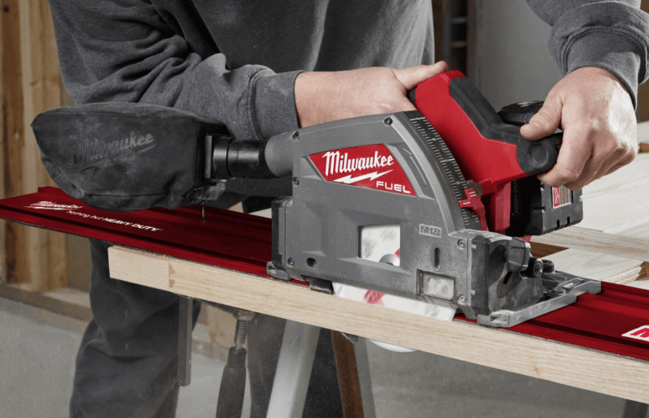 Milwaukee M18 FUEL 165mm Track Saw Kit M18FPS55 601B Milwaukee